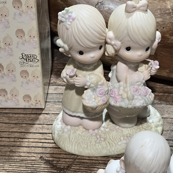 Precious Moments LOT of 3 - Picture 2 of 6